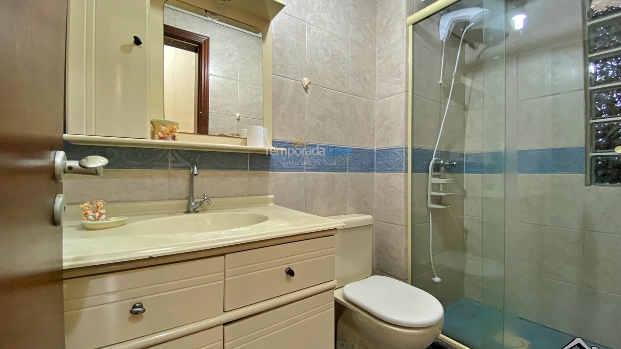 Apartment for vacation rental in Torres (Prainha)