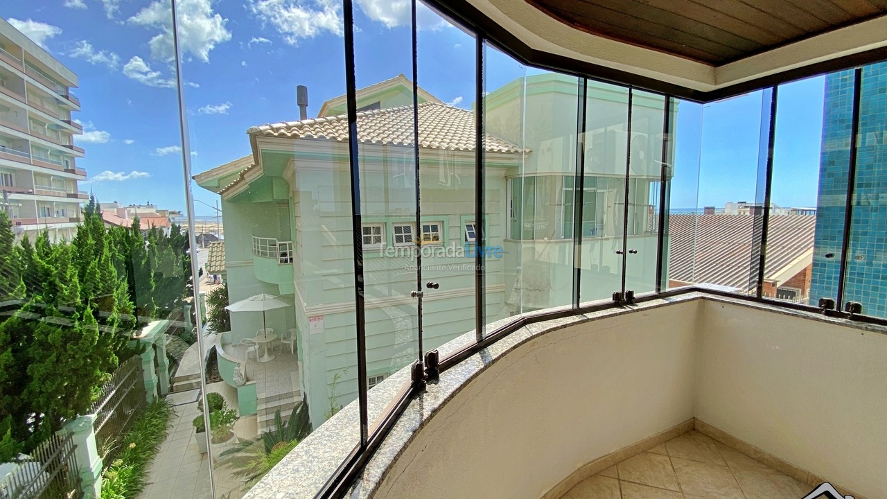Apartment for vacation rental in Torres (Prainha)