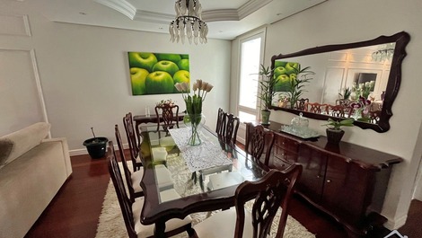 New Year's Eve 2027 - House with 3 Bedrooms (AC) - 2 Blocks from the Beach - Praia Grande