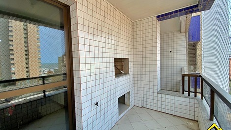 New Year's Eve 2027 - Penthouse with 4 Bedrooms - 2 Blocks from the Beach - Praia Grande