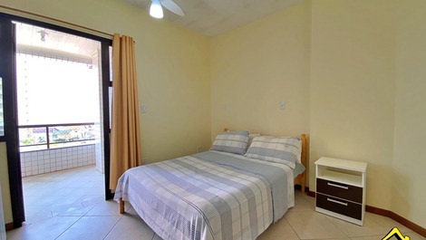 New Year's Eve 2027 - Penthouse with 4 Bedrooms - 2 Blocks from the Beach - Praia Grande
