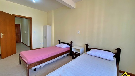 New Year's Eve 2027 - Penthouse with 4 Bedrooms - 2 Blocks from the Beach - Praia Grande