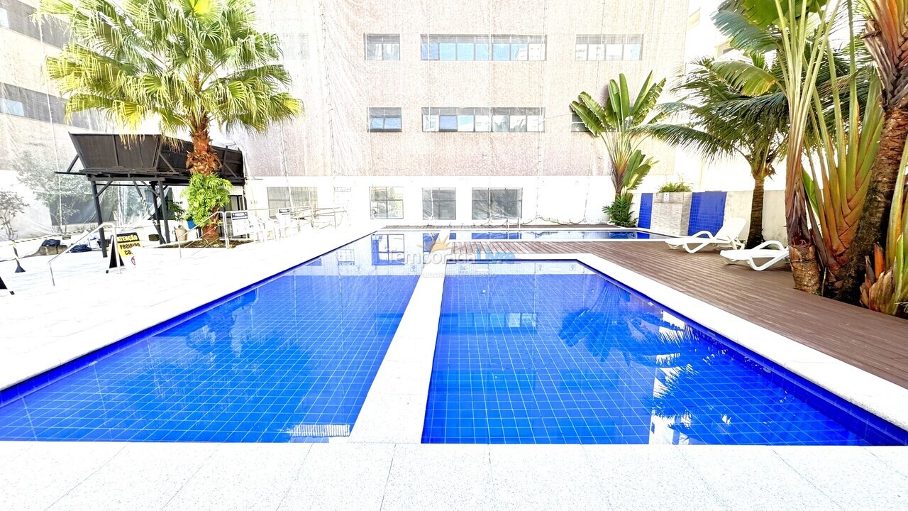 Apartamento para aluguel de temporada em Guarujá (Pitangueiras)
