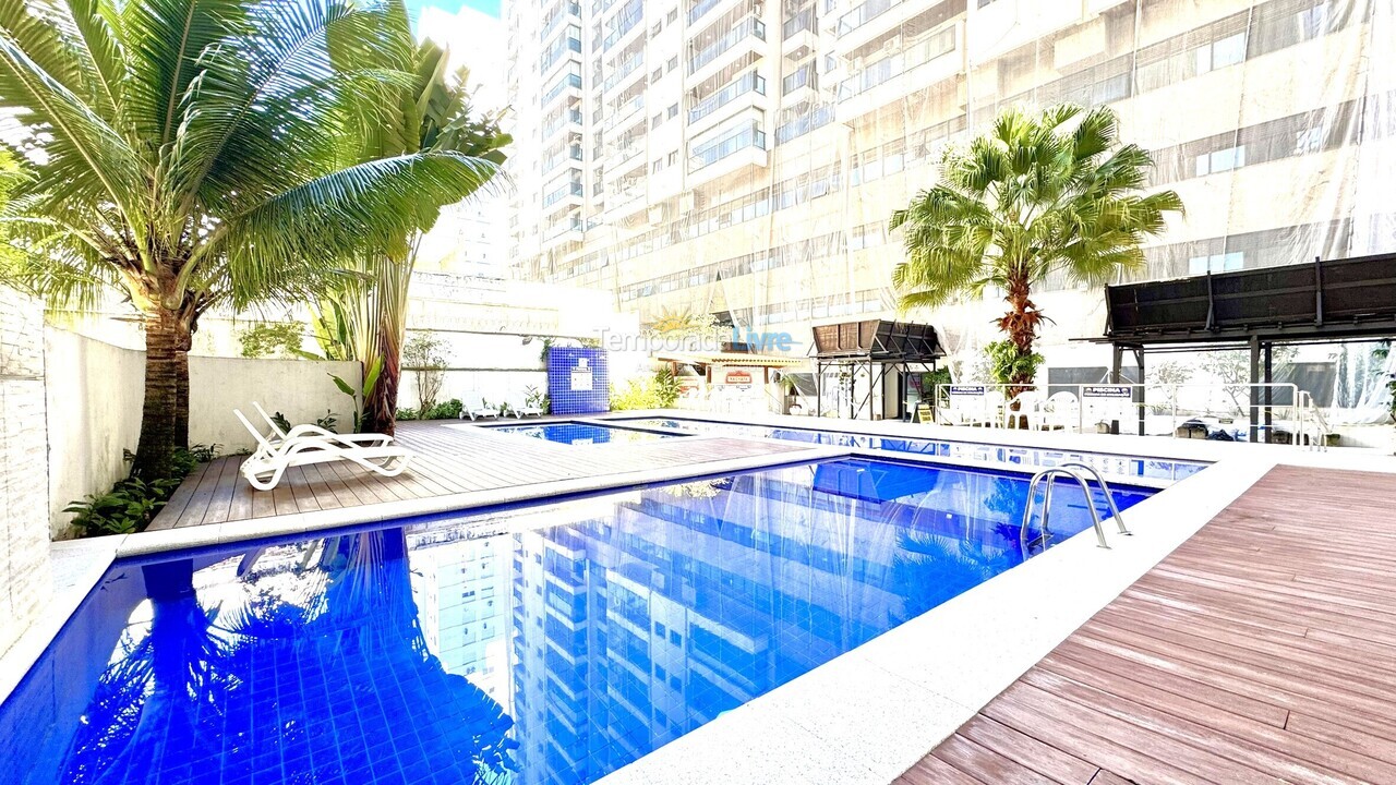 Apartamento para aluguel de temporada em Guarujá (Pitangueiras)