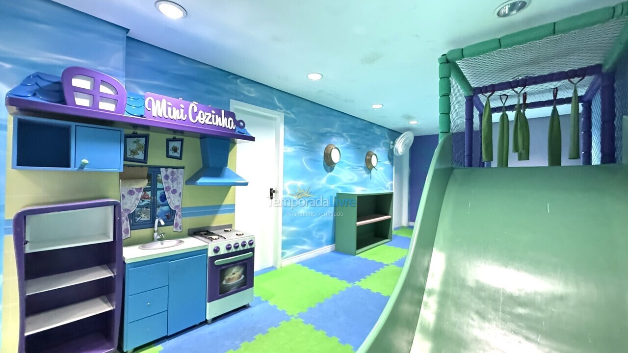 Apartamento para aluguel de temporada em Guarujá (Pitangueiras)