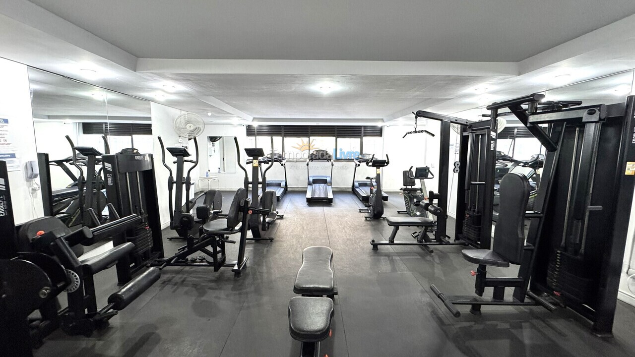 Apartamento para aluguel de temporada em Guarujá (Pitangueiras)
