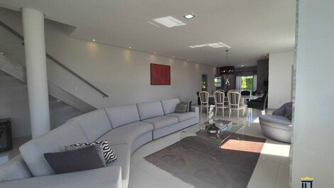 Casa en condominio de 4 dormitorios para alquiler vacacional, Jurerê