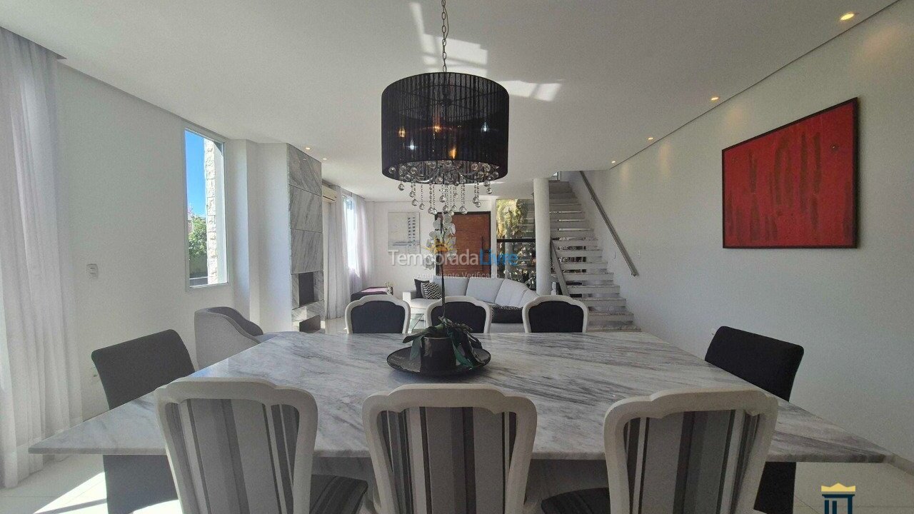 Casa para alquiler de vacaciones em Florianopolis (Jurerê Internacional)