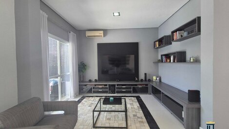 Casa en condominio de 4 dormitorios para alquiler vacacional, Jurerê