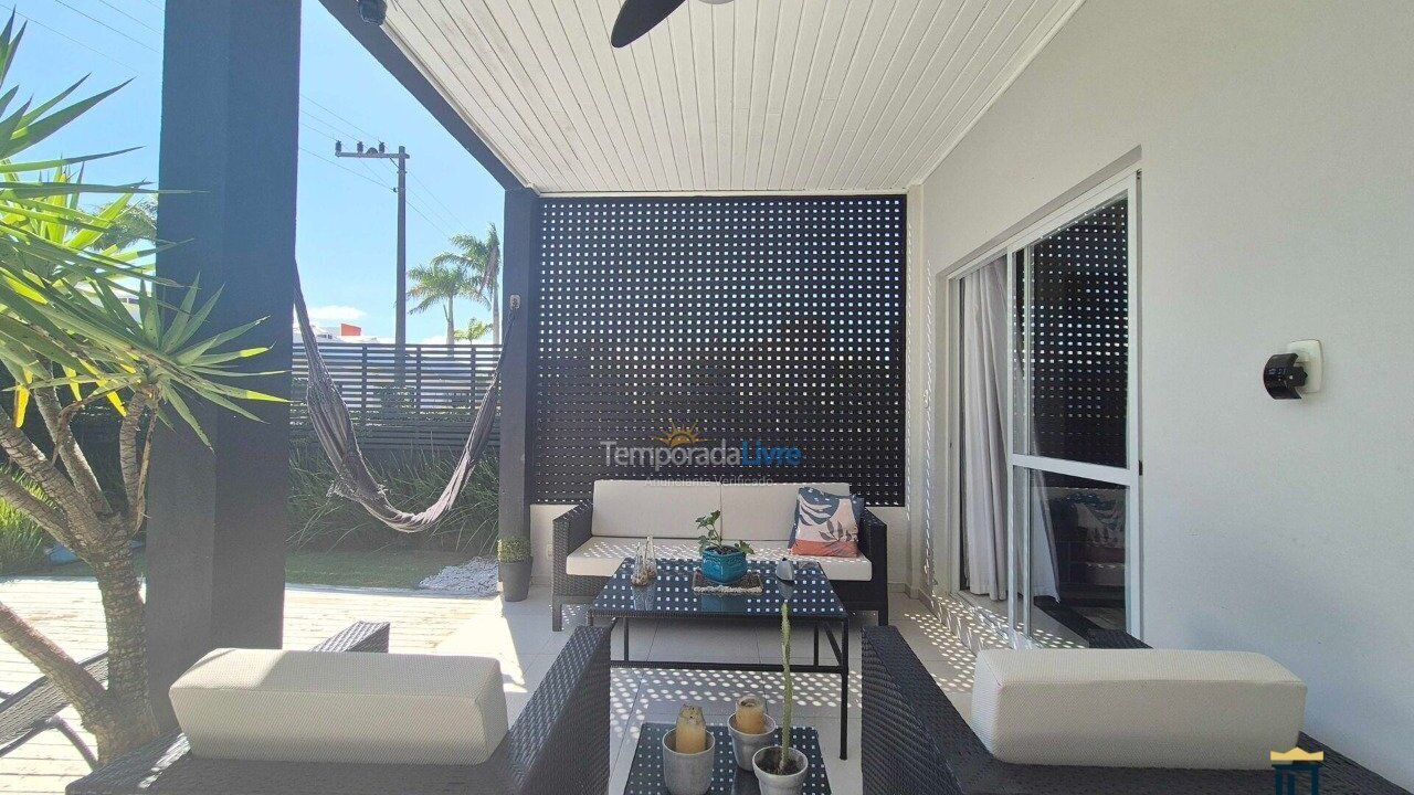 Casa para alquiler de vacaciones em Florianopolis (Jurerê Internacional)