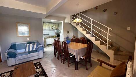 Casa de dos plantas para 6 personas en Mariscal