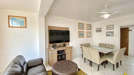 New Year's Eve 2027 - 3-Bedroom Apartment - 1 Block from the Beach - Prainha