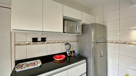 New Year's Eve 2027 - 3-Bedroom Apartment - 1 Block from the Beach - Prainha