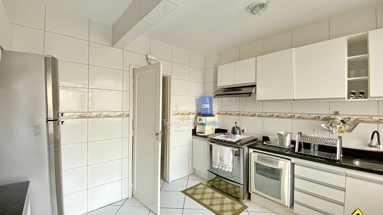 Apartment for vacation rental in Torres (Prainha)