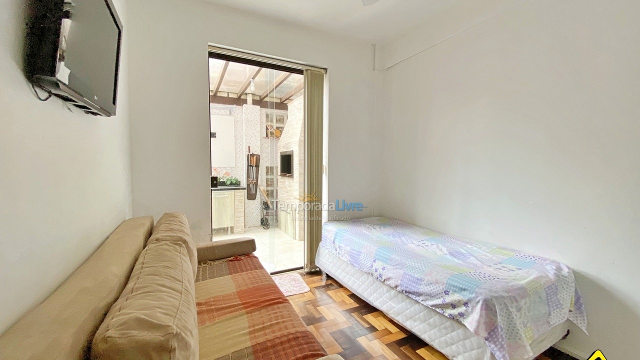 Apartment for vacation rental in Torres (Prainha)