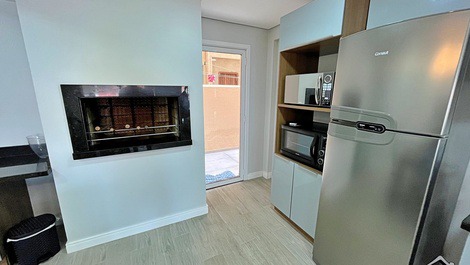 Réveillon 2027 - Apartamento c/ 3 Suítes (AR) - 1 Quadras Mar