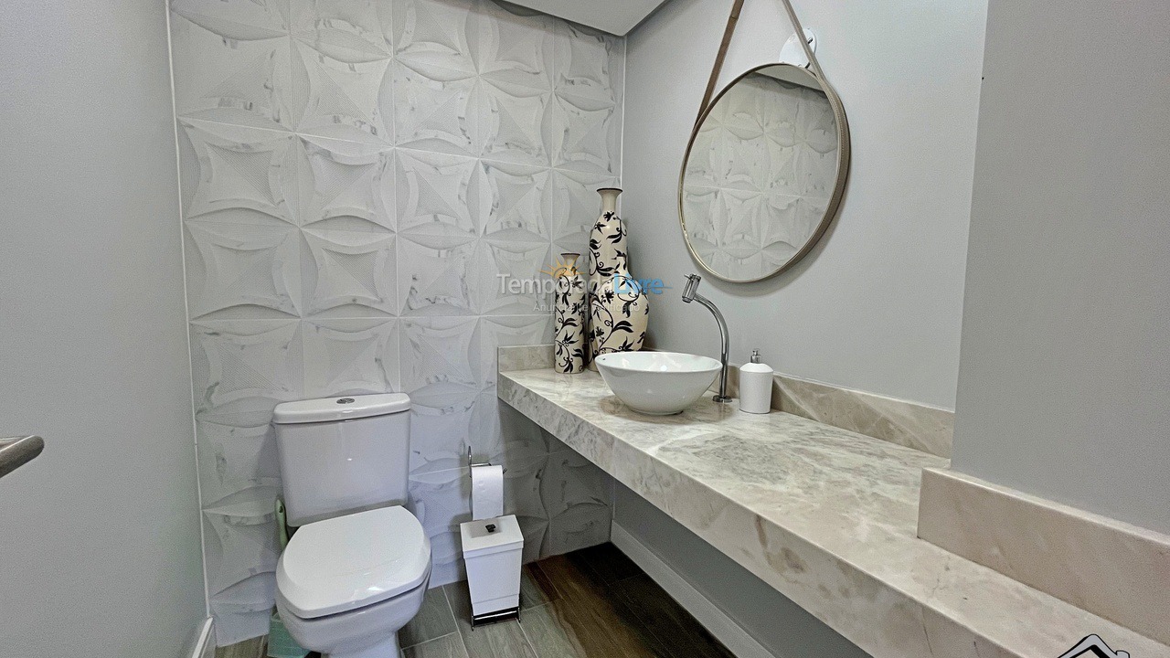 Apartamento para aluguel de temporada em Torres (Praia Grande)