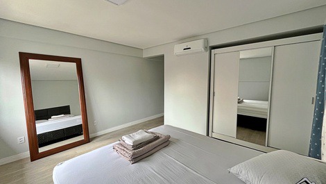 Réveillon 2027 - Apartamento c/ 3 Suítes (AR) - 1 Quadras Mar