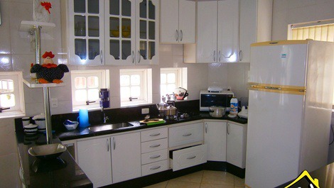 New Year's Eve 2027 - House with 2 Bedrooms - 1 Block from the Beach - Praia Grande