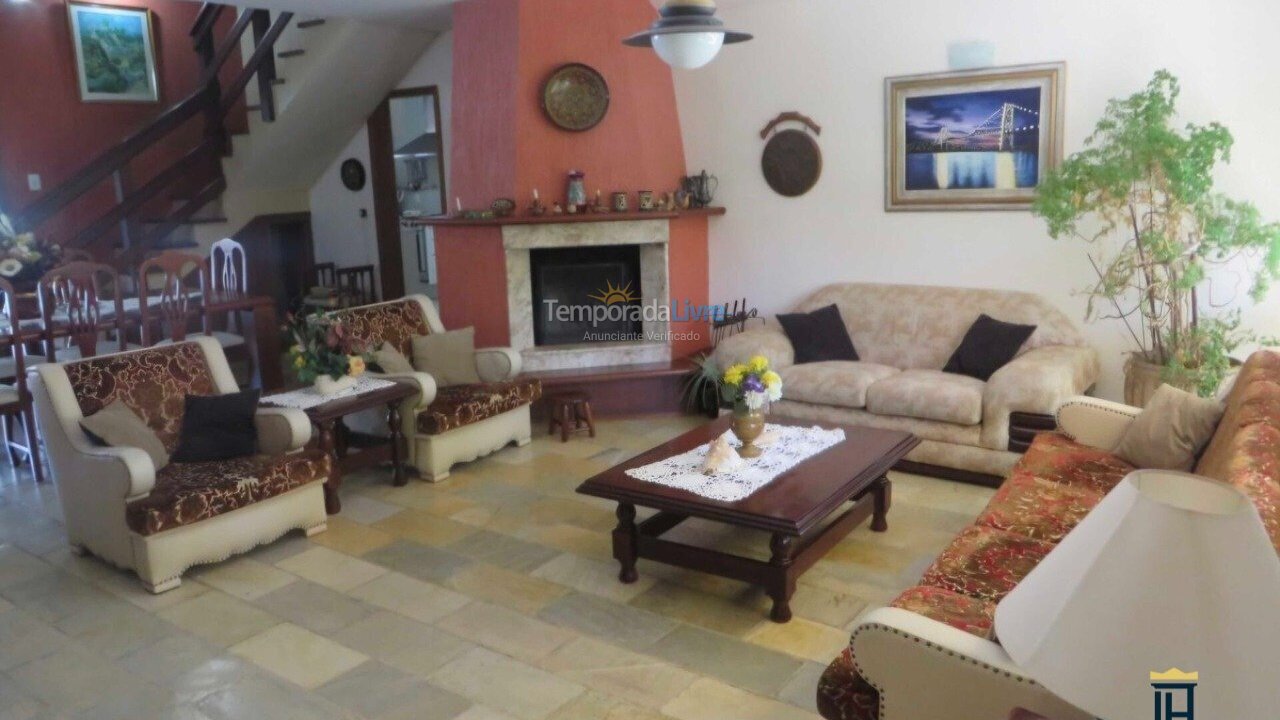 House for vacation rental in Florianopolis (Jurerê Internacional)