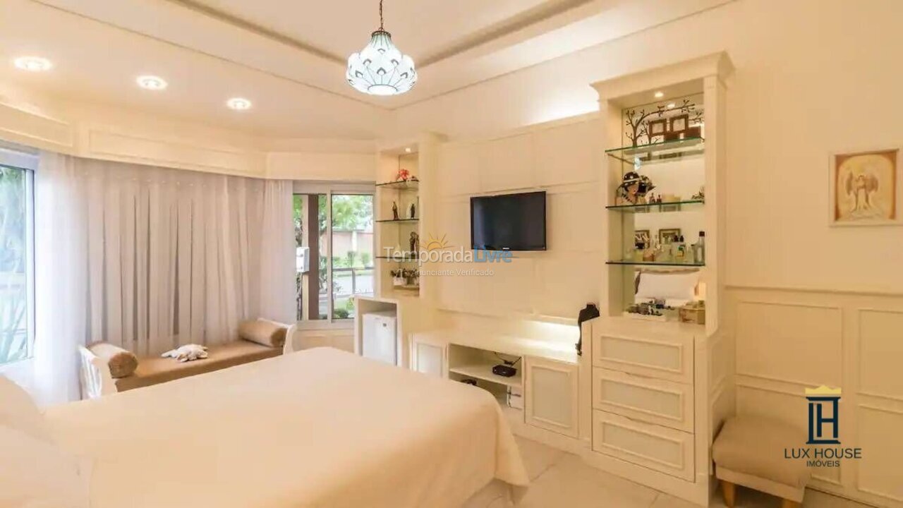 Casa para aluguel de temporada em Florianopolis (Jurerê Internacional)