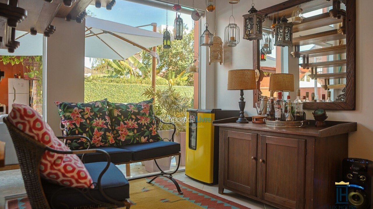 Casa para aluguel de temporada em Florianopolis (Jurerê Internacional)