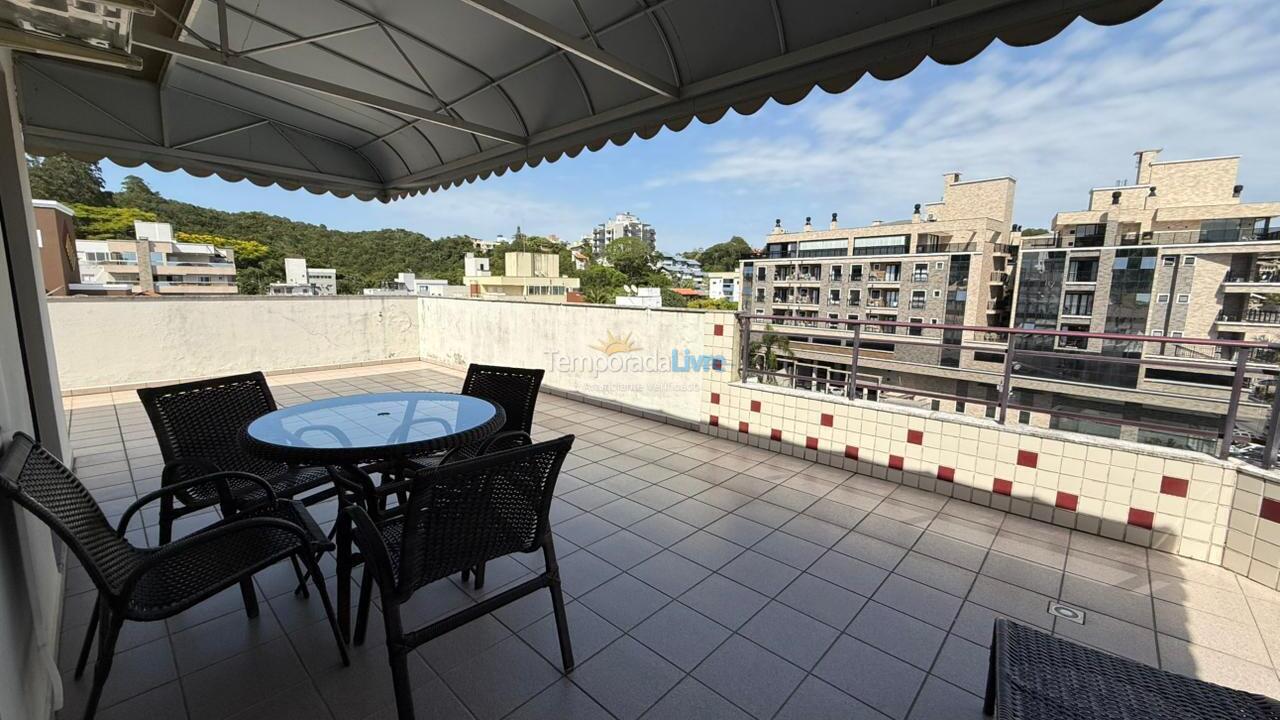 Apartment for vacation rental in Bombinhas (Praia de Bombinhas)