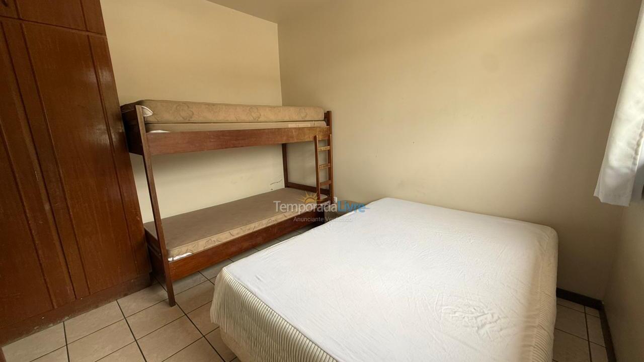 Apartment for vacation rental in Bombinhas (Praia de Bombinhas)