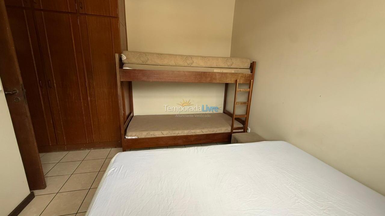 Apartment for vacation rental in Bombinhas (Praia de Bombinhas)