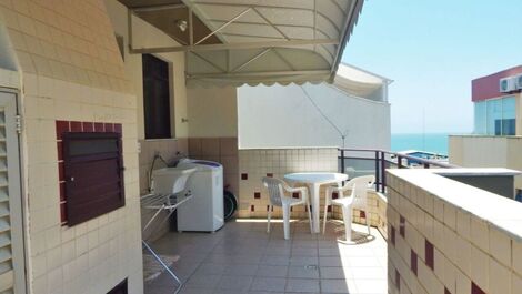 Penthouse with excellent location on Bombinhas beach