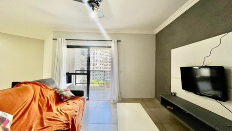 Apartamento con 3 habitaciones con baño privado. Centro de Pitangueiras.