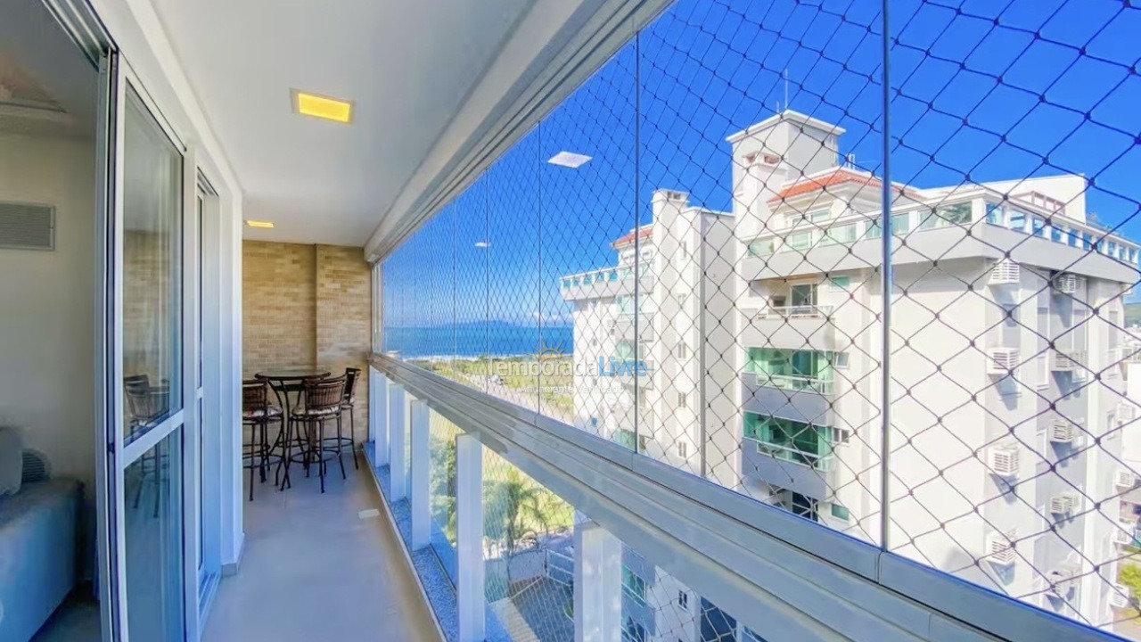 Apartment for vacation rental in Governador Celso Ramos (Praia de Palmas)