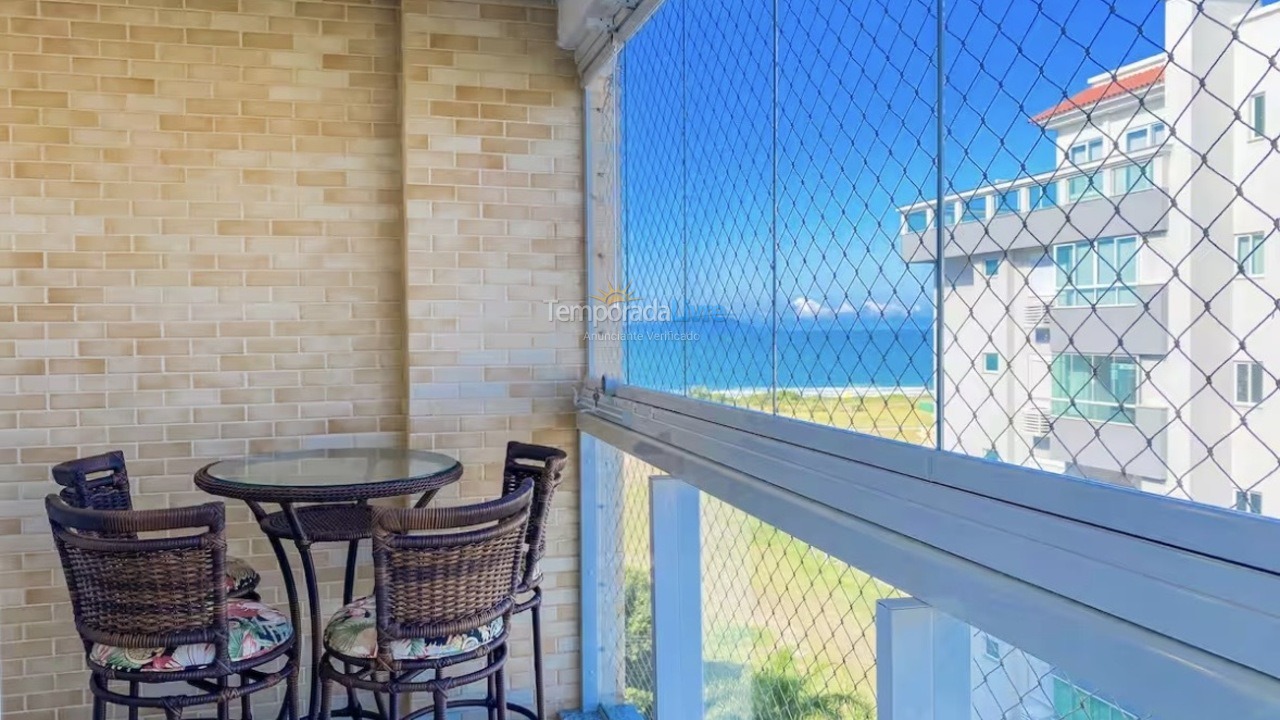 Apartment for vacation rental in Governador Celso Ramos (Praia de Palmas)