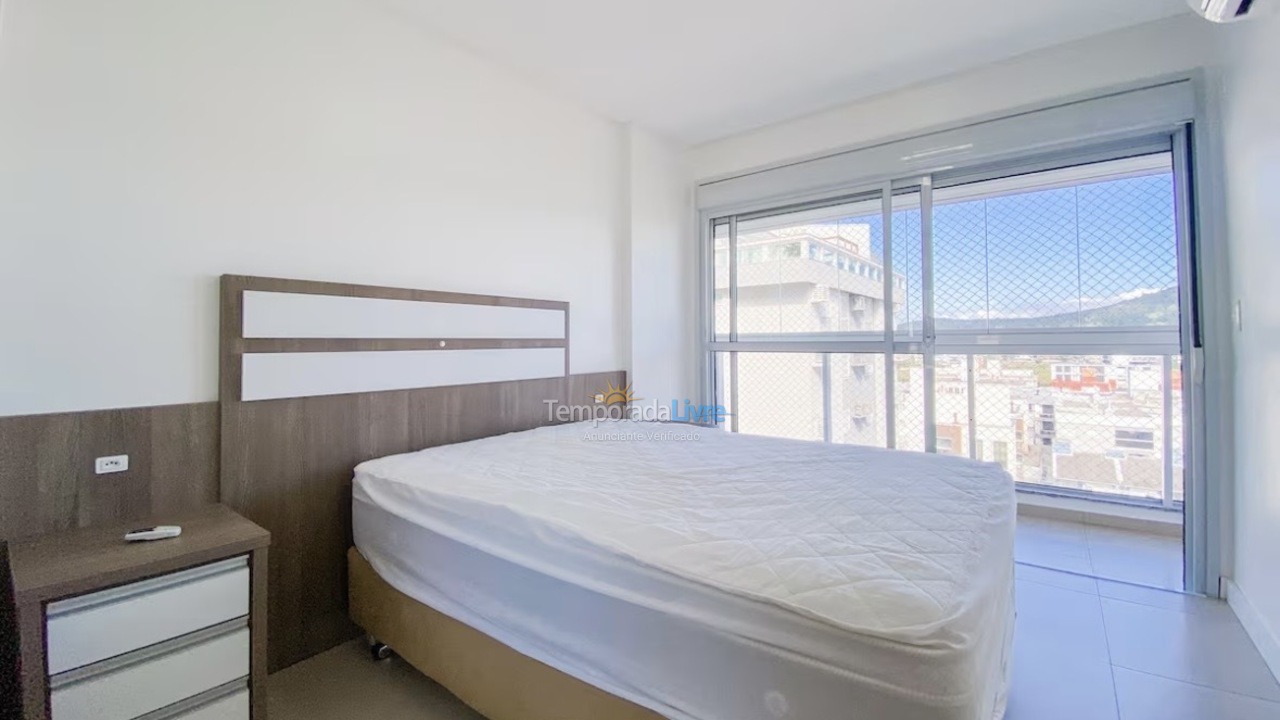 Apartment for vacation rental in Governador Celso Ramos (Praia de Palmas)