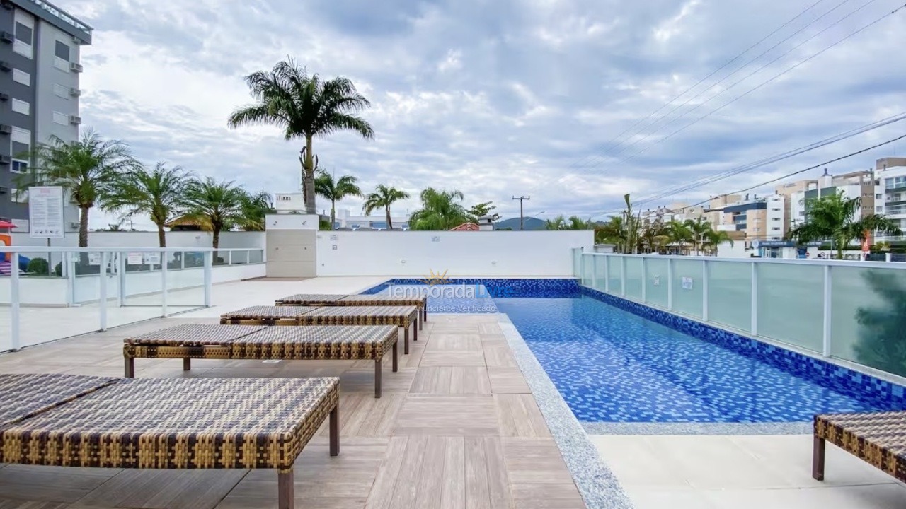 Apartment for vacation rental in Governador Celso Ramos (Praia de Palmas)