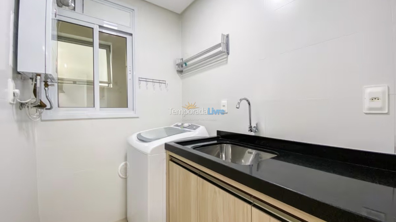 Apartment for vacation rental in Governador Celso Ramos (Praia de Palmas)