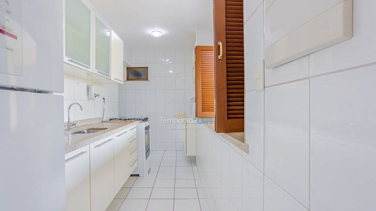 Apartment for vacation rental in Camaçari (Praia de Guarajuba)