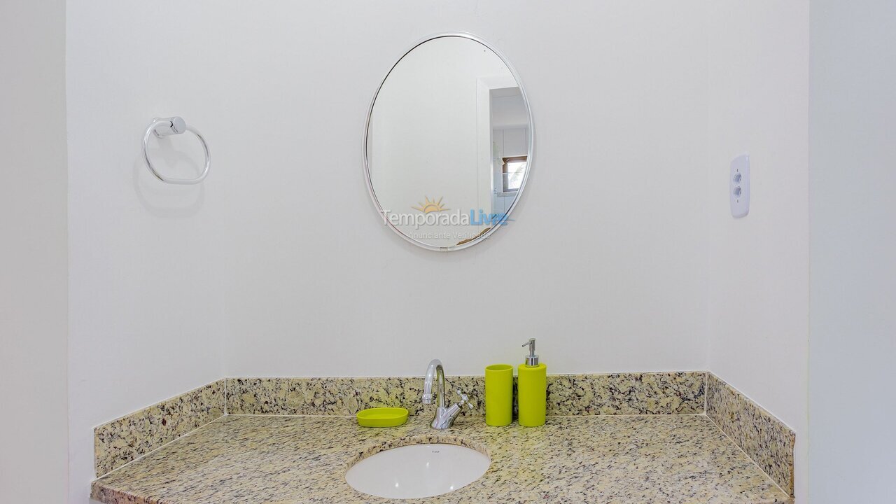 Apartment for vacation rental in Camaçari (Praia de Guarajuba)