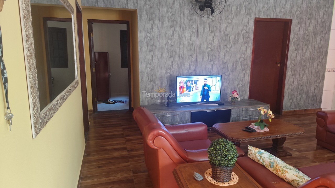 Casa para aluguel de temporada em Bertioga (Praia de Guaratuba)