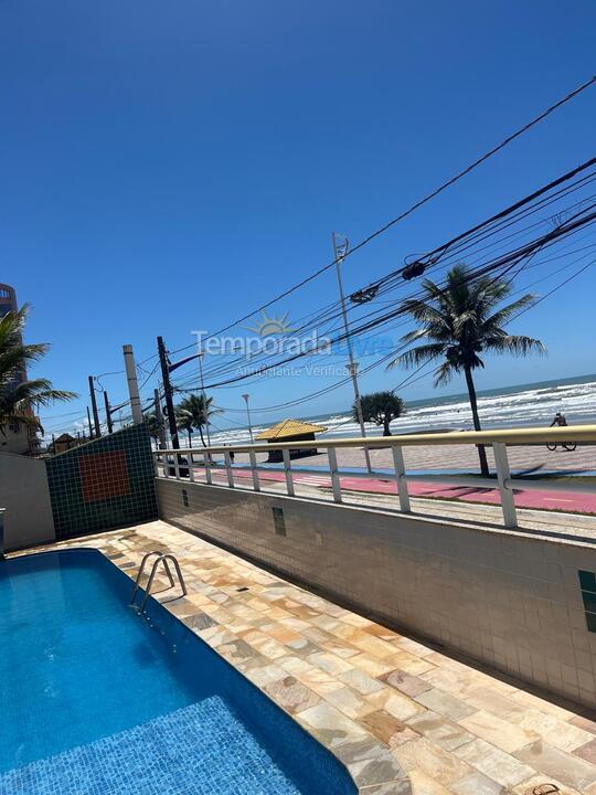 Apartment for vacation rental in Mongaguá (Centro)