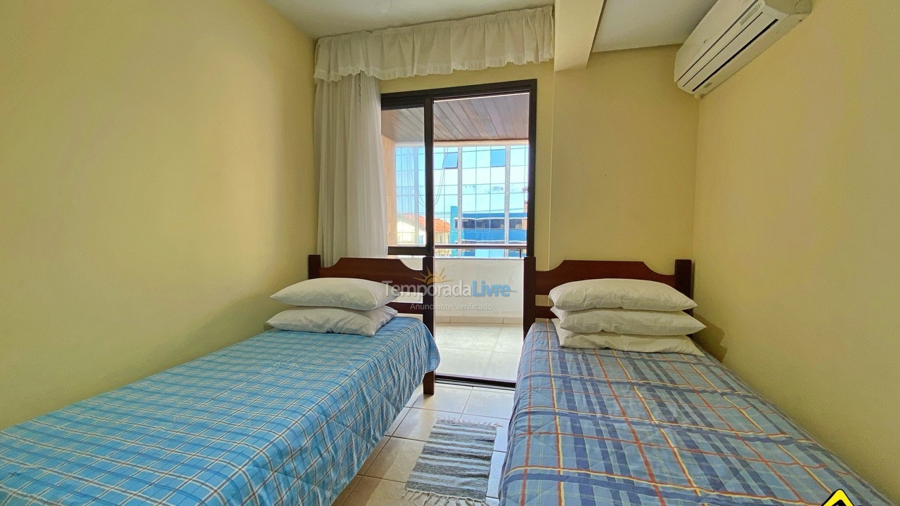 Apartment for vacation rental in Torres (Praia Grande)