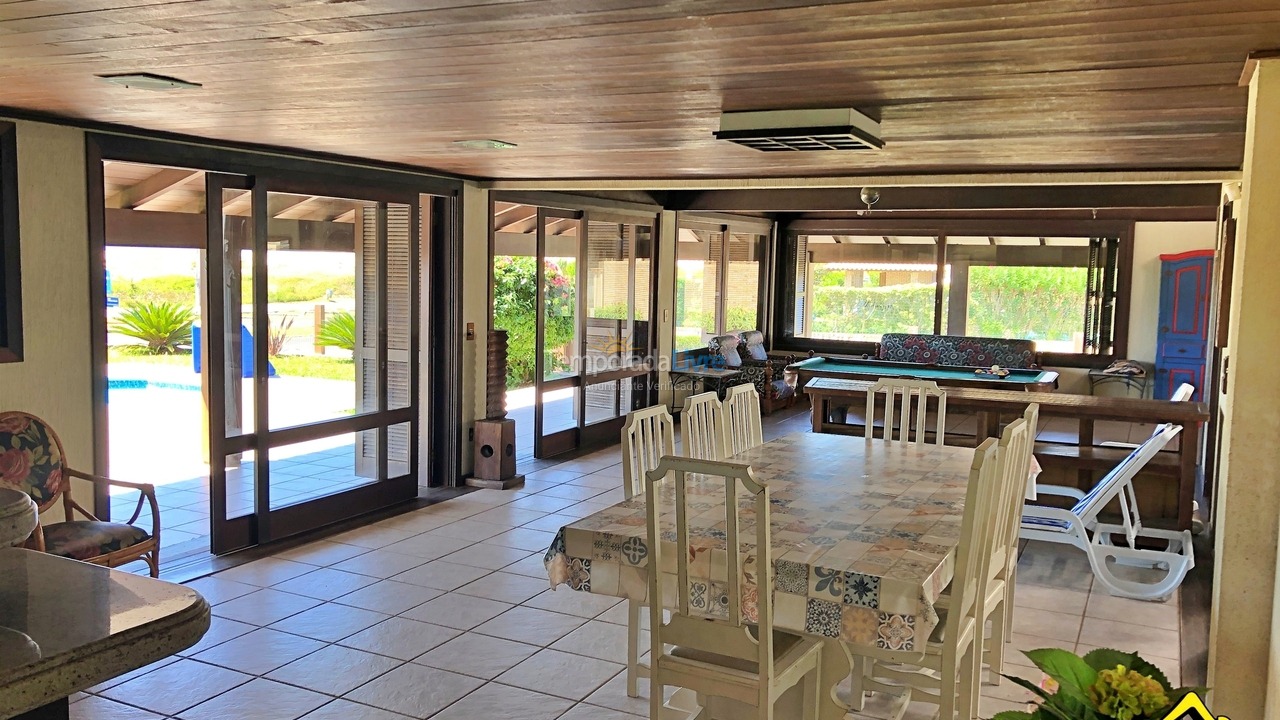 Casa para aluguel de temporada em Torres (Praia Grande)
