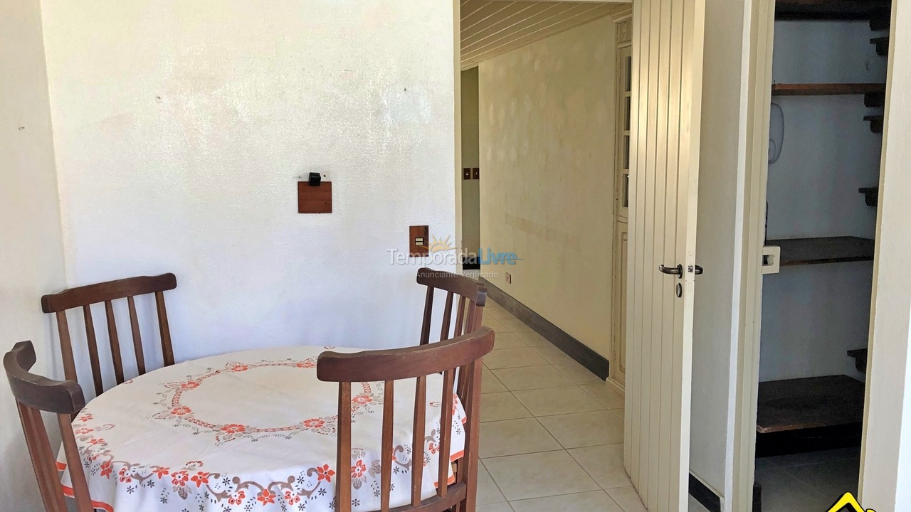 Casa para aluguel de temporada em Torres (Praia Grande)