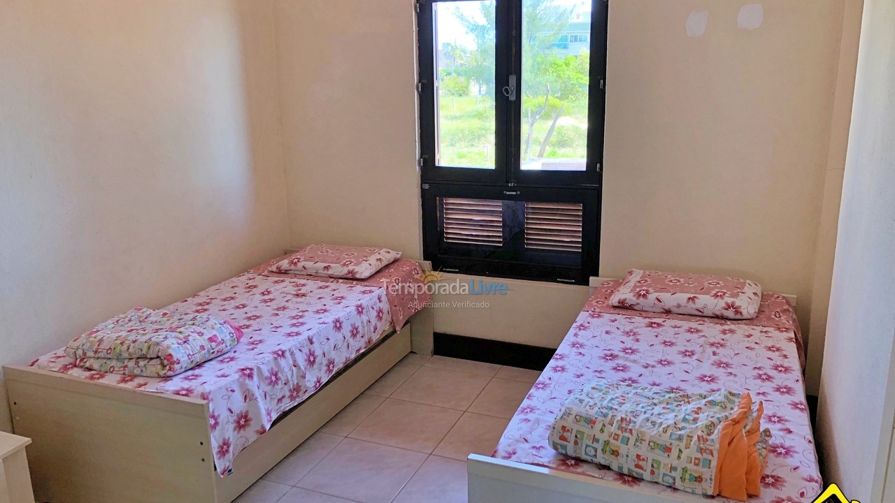 Casa para aluguel de temporada em Torres (Praia Grande)