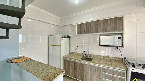 New Year's Eve 2027 - Penthouse with 4 Bedrooms (AC) - 1 Block from the Beach - Prainha