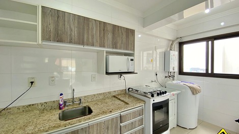 New Year's Eve 2027 - Penthouse with 4 Bedrooms (AC) - 1 Block from the Beach - Prainha