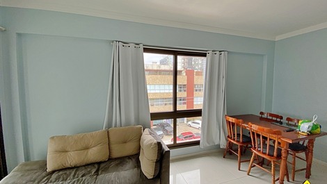 New Year's Eve 2027 - Penthouse with 4 Bedrooms (AC) - 1 Block from the Beach - Prainha