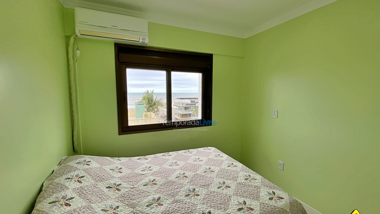 Apartment for vacation rental in Torres (Prainha)
