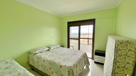New Year's Eve 2027 - Penthouse with 4 Bedrooms (AC) - 1 Block from the Beach - Prainha