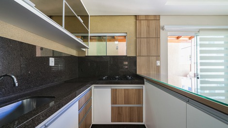 Apartamento Térreo 50 m do Mar